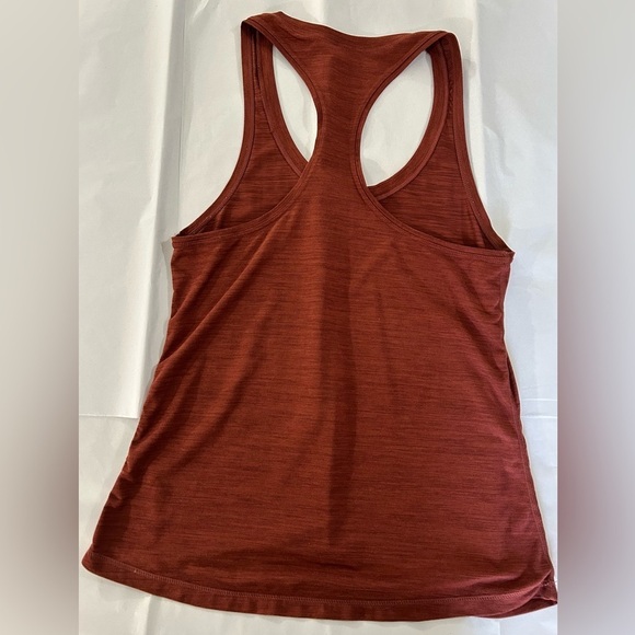 Vuori Rust Tank Top-PtoP-15" - Picture 3 of 5